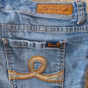 Seven7 Jean Denim distressed Bermuda Short Size 10